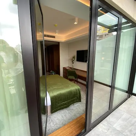 Point فندق بلغراد